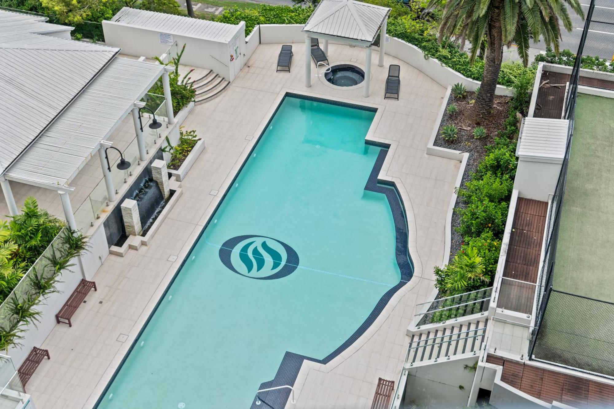 The Oasis Apartments Brisbane Exterior photo